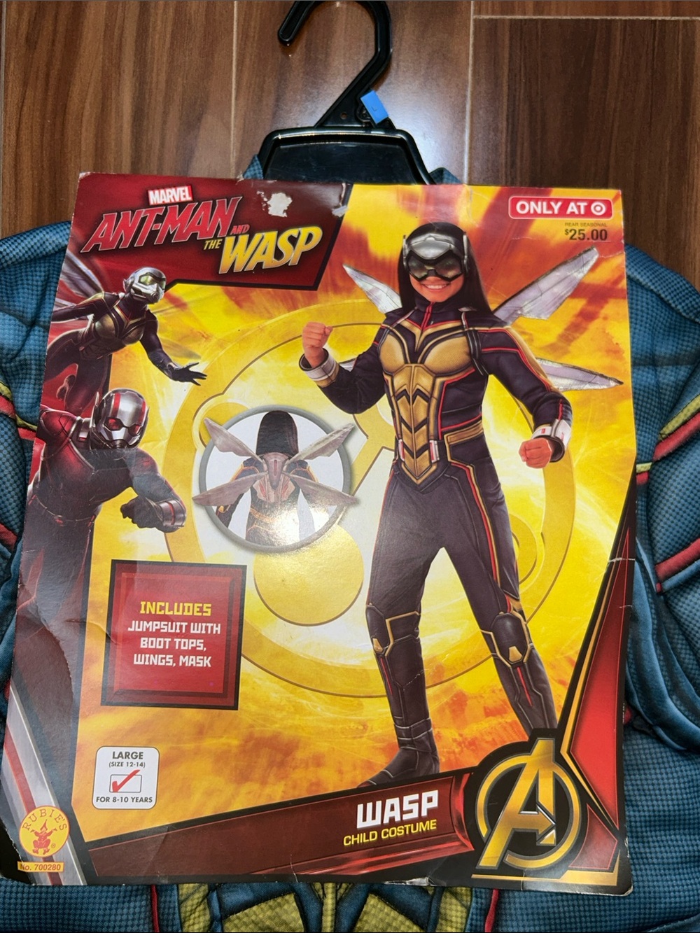 Large Marvel Ant-Man and the wasp wasp Halloween costume